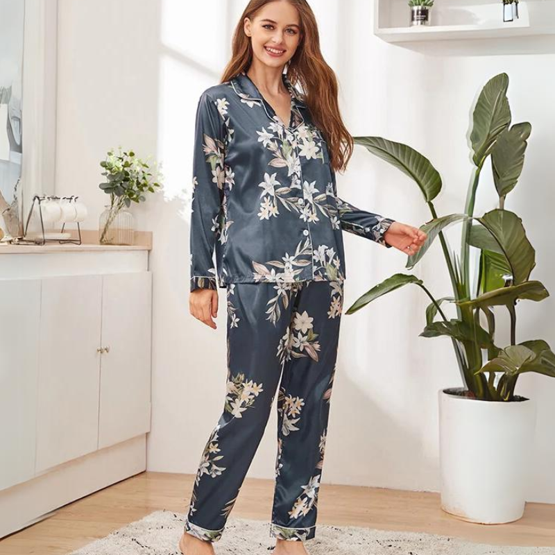 Pijama Longo Feminino em Cetim - Brenda